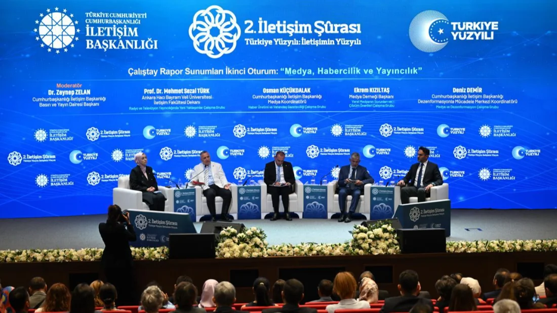 2. İletişim Şûrası'nın İlk Gününde Akademi ve Sektör Aynı Masada Buluştu
