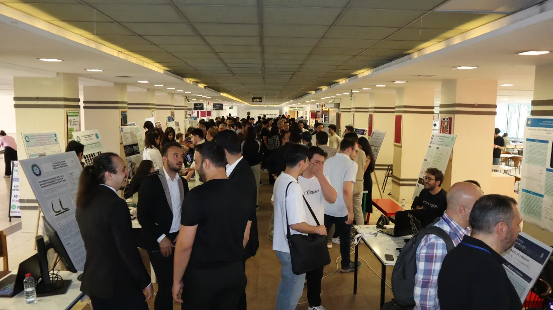Gazi Üniversitesi’nde Geleceğin Mühendisleri Projelerini Tanıttı