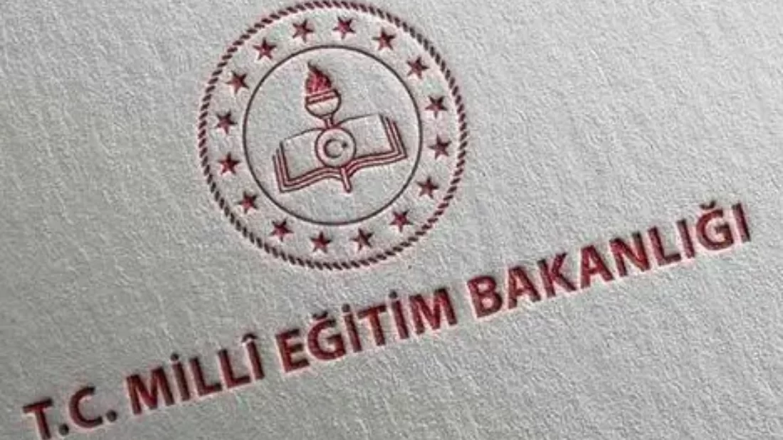 MEB, gençleri ve öğretmenleri 