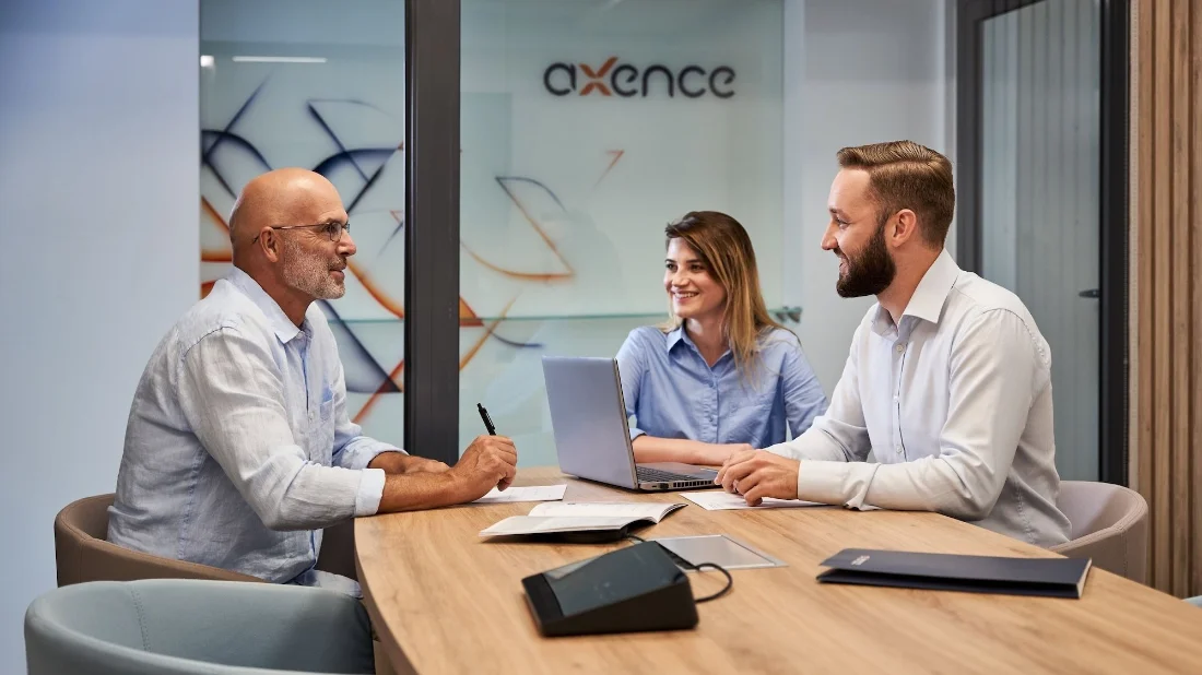 Ödüllü Axence nVision artık Türkçe