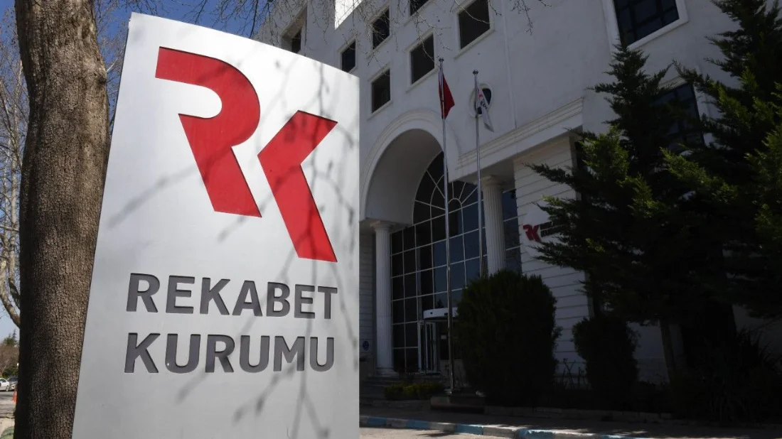 Rekabet Kurulu’ndan Yapay Zekâya Büyük Mercek: “Tekel Riski” Alarmı Verildi!
