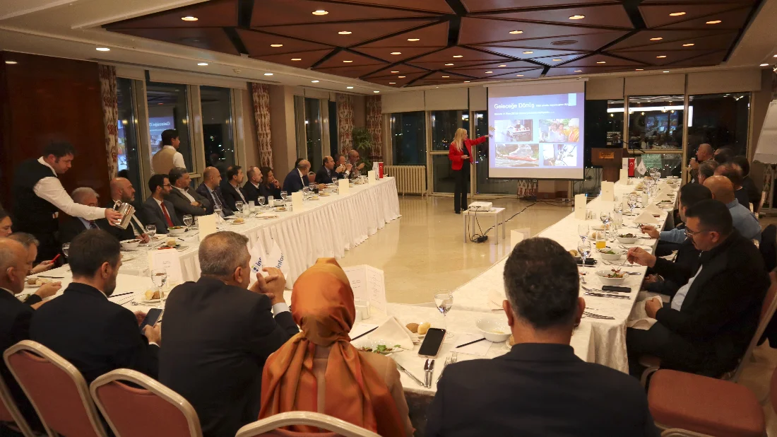Teknoloji Liderleri Ankara’da Buluştu: Geleceğin Altyapısı Yapay Zekâ ile İnşa Ediliyor