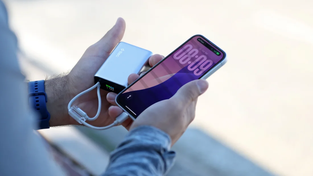 Üç cihazı aynı anda şarj eden powerbank geliştirildi
