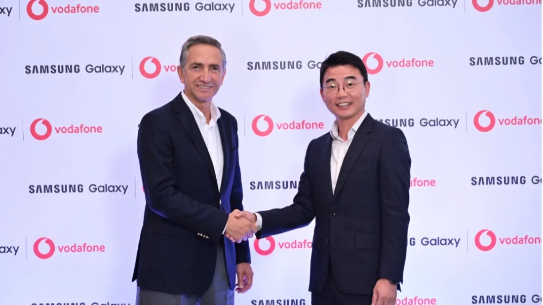 Vodafone ve Samsung 5G uyumlu cihazlara erişimi artırıyor