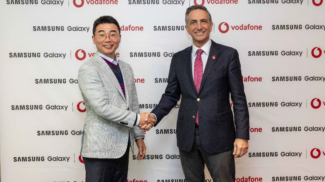 Vodafone ve Samsung'dan 5G'ye erişimi kolaylaştıran yenilikçi iş birliği