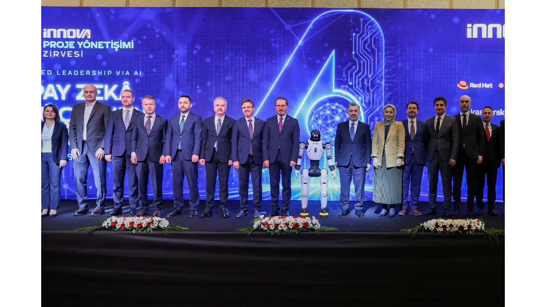 Yapay Zekâ Çağında Yeni Liderlik Manifestosu: Türk Telekom’dan “İnsan Merkezli Dönüşüm” Mesajı