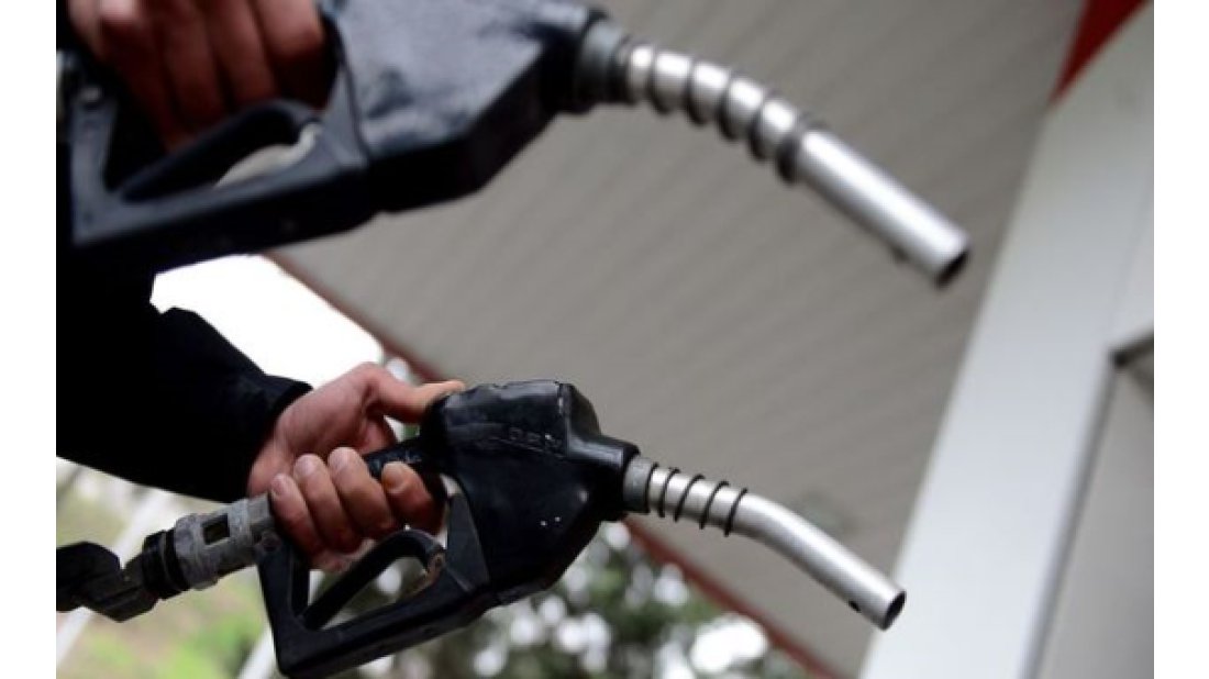 Benzine 28 kuruş zam 