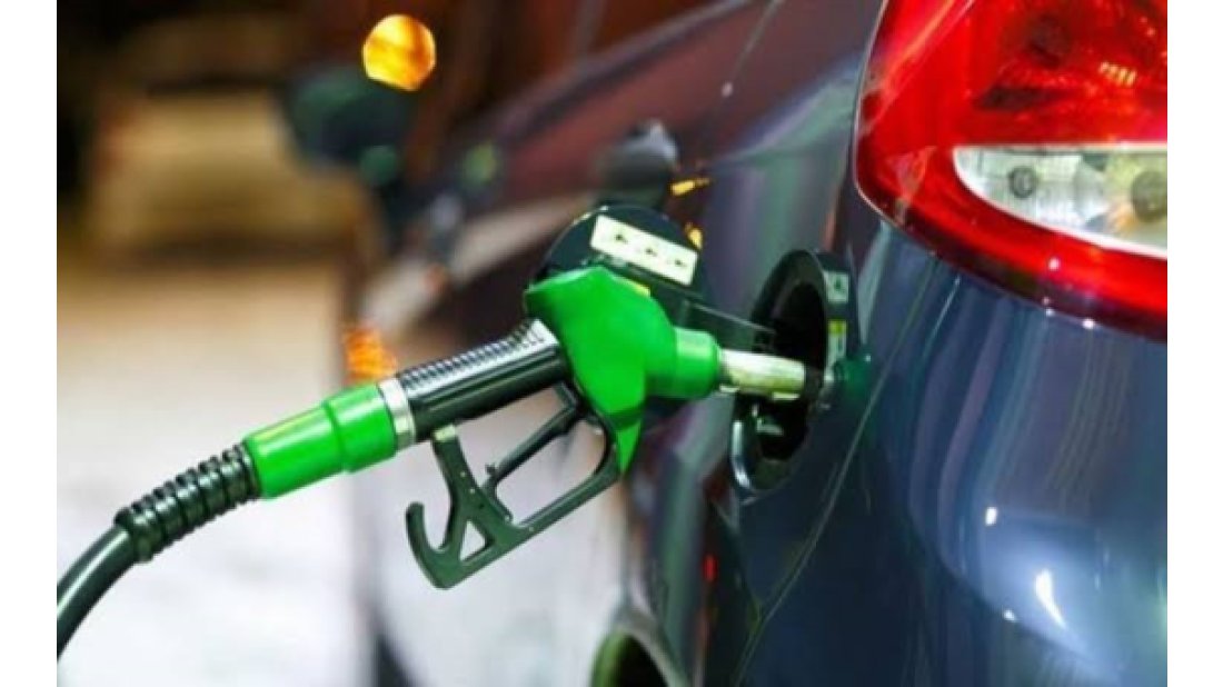 Benzine bu gece 71 kuruş zam...