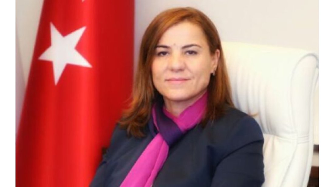 PTT'nin yeni Genel Müdürü Aysel Kandemir oldu