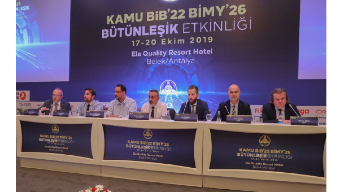 ''Milyar dolarlık şirketler çıkarmak istiyorsak yapay zekaya önem vermeliyiz''