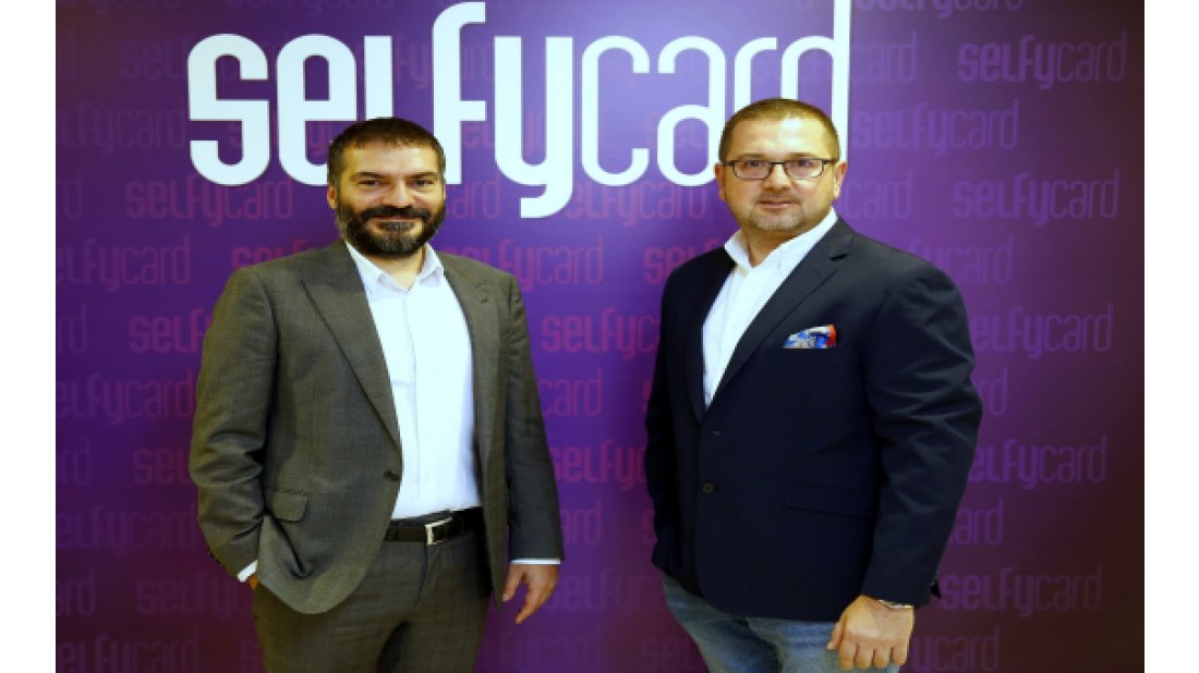 Türk Telekom’dan gençlere avantajlı Selfycard