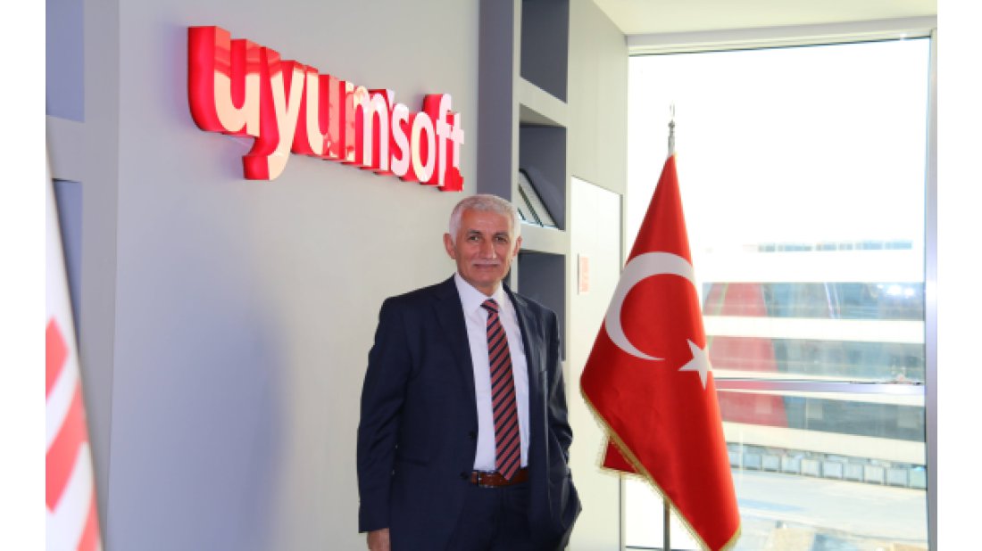 “Ülkemize ‘dijital uzmanlar’ yetiştirmeye devam ediyoruz”